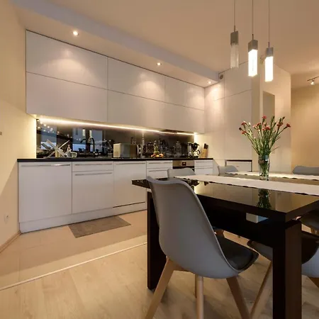 Ajk W Sea Towers Appartement *